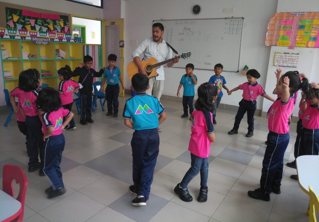 music class in top rated school